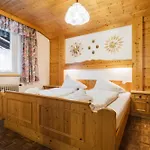 Appartementanlage Thermenblick In&ski Out Apartment *
