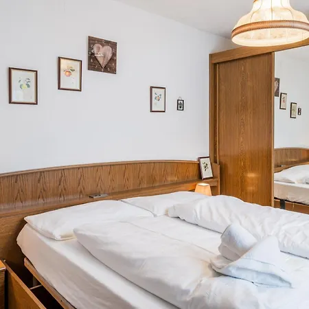 Appartementanlage Thermenblick Apartment Bad Kleinkirchheim